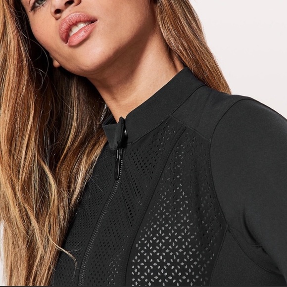 LuLuLemon Get Your Peek On Black Jacket SIZE 4 - Picture 7 of 17